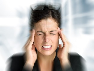 Dizziness and headaches often vexed at the cervical остеохондрозе